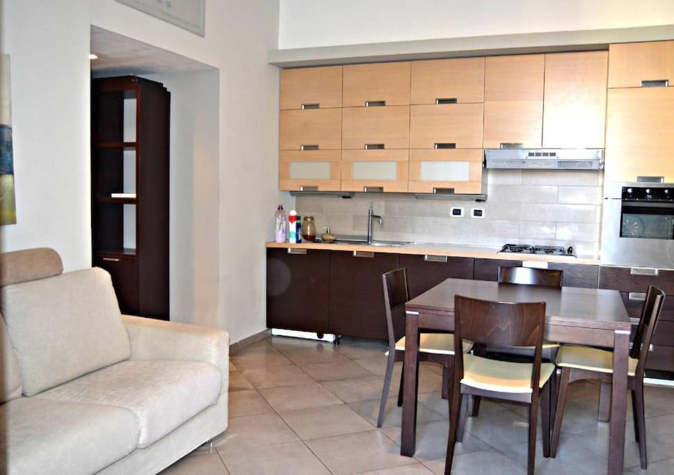 Confortable Flat Near Pz Firenze Apartment